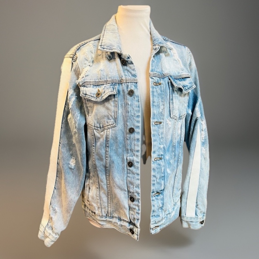 Zara sz M long lightwash distressed stripe accent denim, jean jacket
